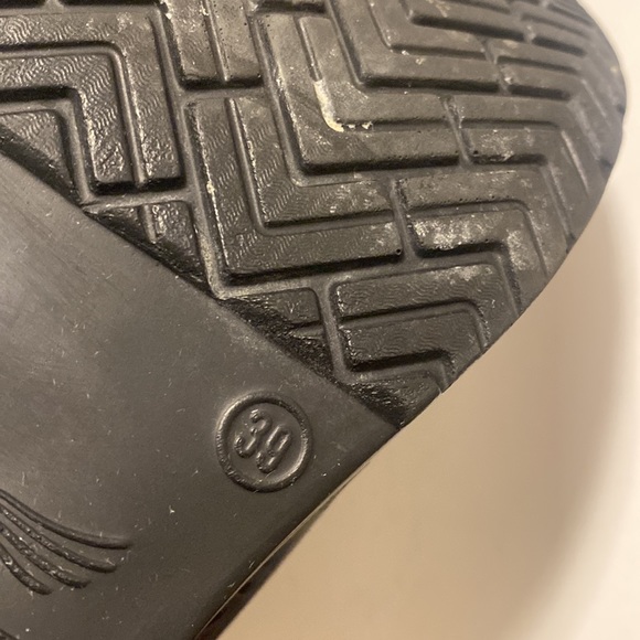 Dansko clogs - Picture 4 of 6